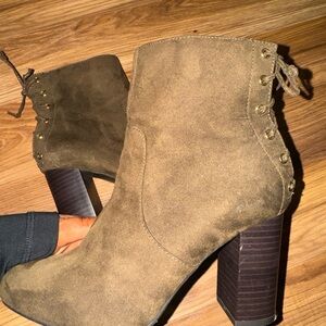 Stylish Brown Ankle Boots